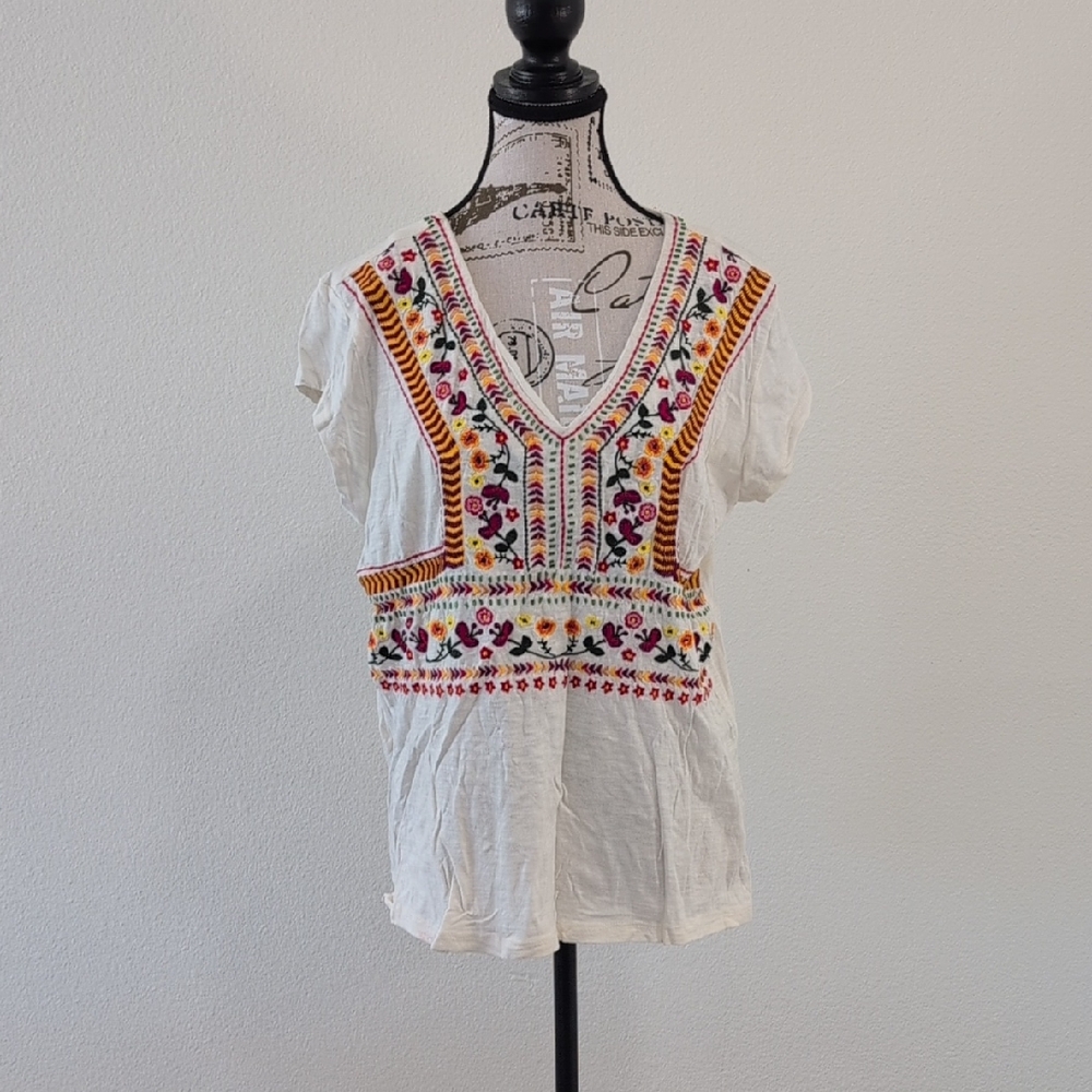 Sundance Multicolor Embroidered Blouse